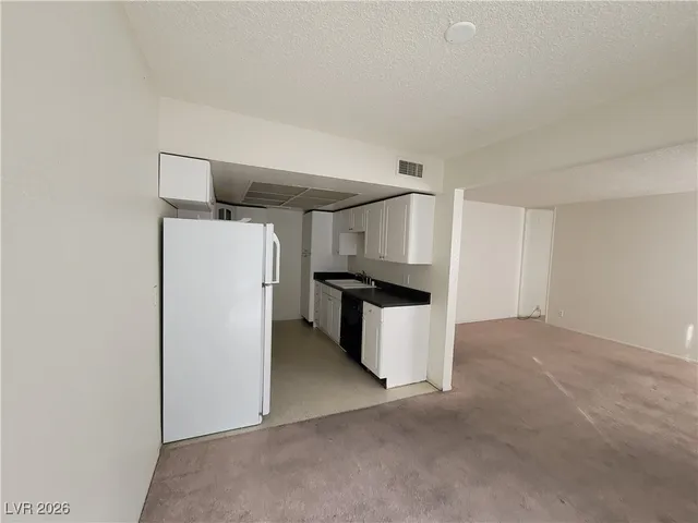 $1,200 | 241 Misty Isle Lane, Unit D, Las Vegas, NV 89107