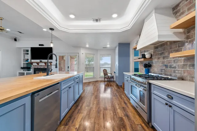 $374,900 | 714 Brussels Drive, College Station, TX 77845