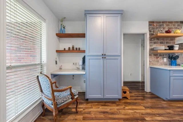 $374,900 | 714 Brussels Drive, College Station, TX 77845