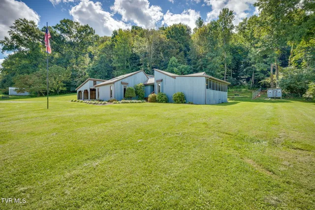 $555,000 | 782 Harr Town Road, Blountville, TN 37617