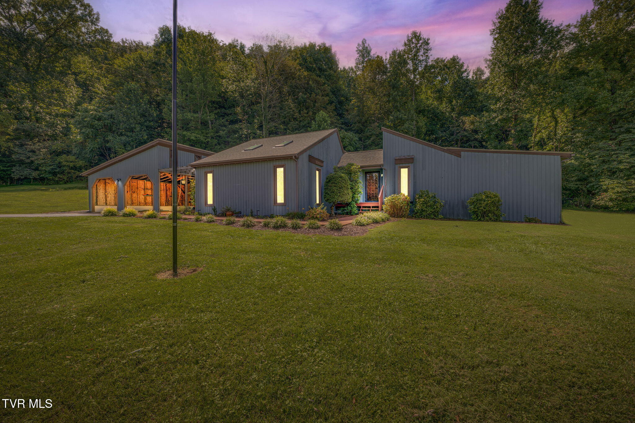 782 Harr Town Road Blountville, TN 37617 - Photo 3 of 54 782 Harr Town Rd - PHOTOS.2