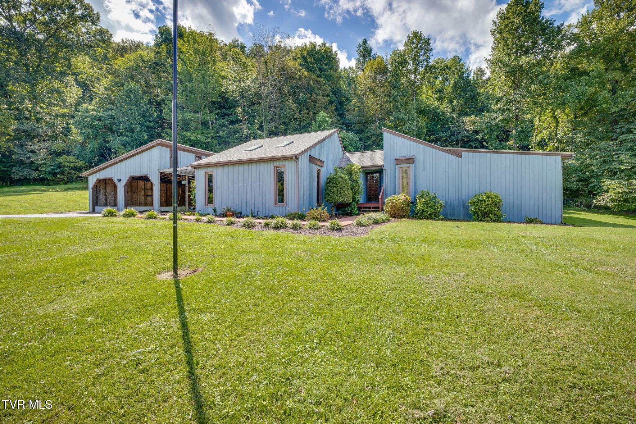 782 Harr Town Road Blountville, TN 37617 - Photo 4 of 54 782 Harr Town Rd - PHOTOS.1