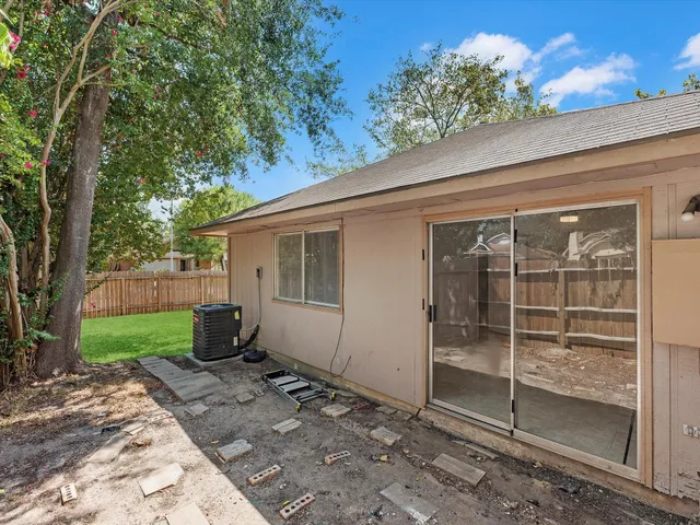 $1,850 | 23526 Tree House Lane, Spring, TX 77373