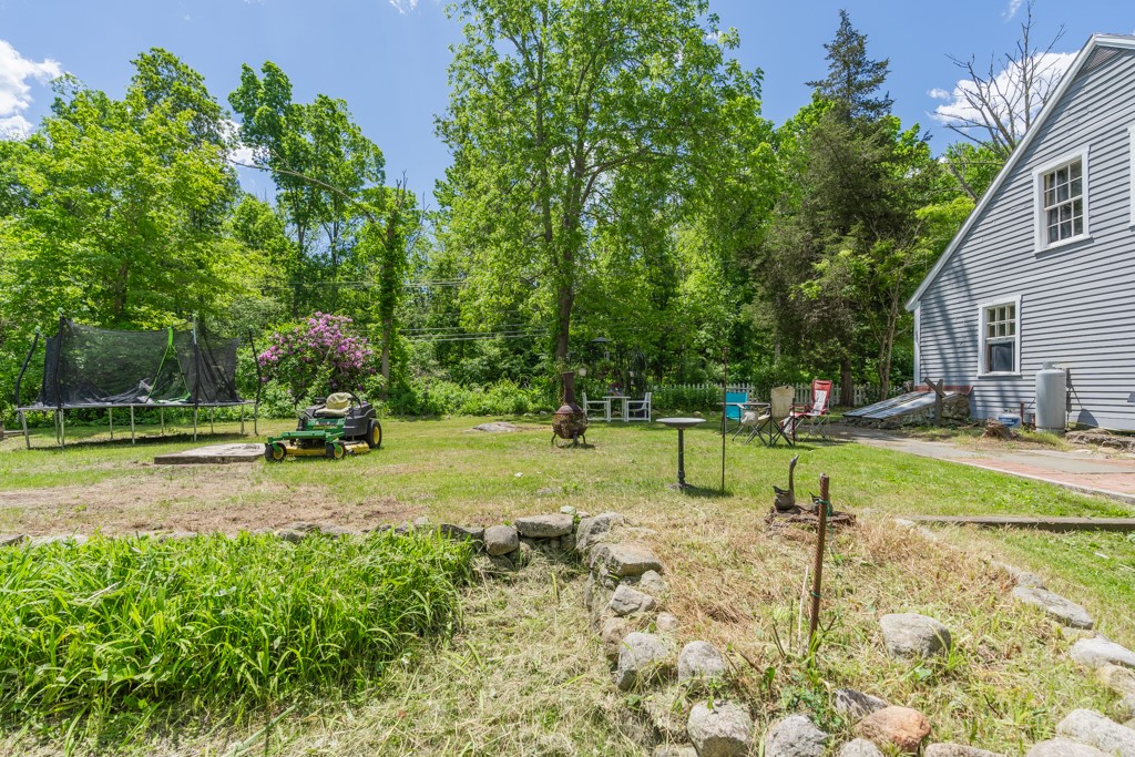 260 Spring Street Hopkinton, RI 02832 - Photo 6 of 25