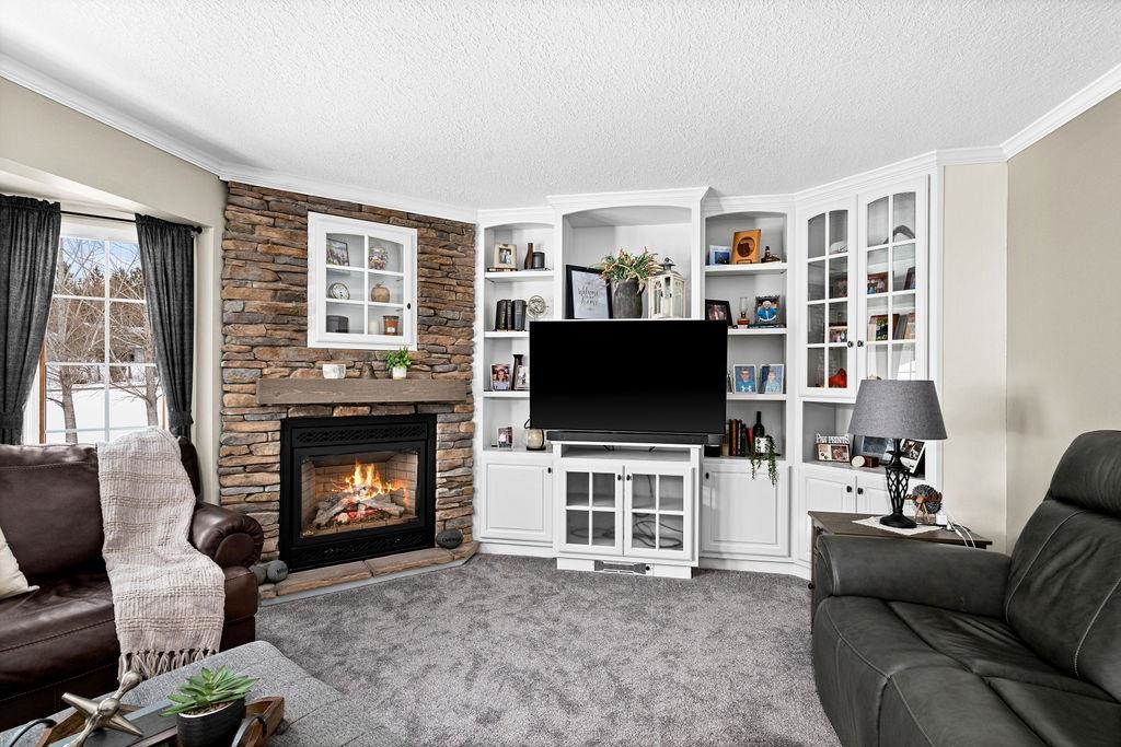 3970 Old Midway Road Hermantown, MN 55810 - Photo 3 of 48