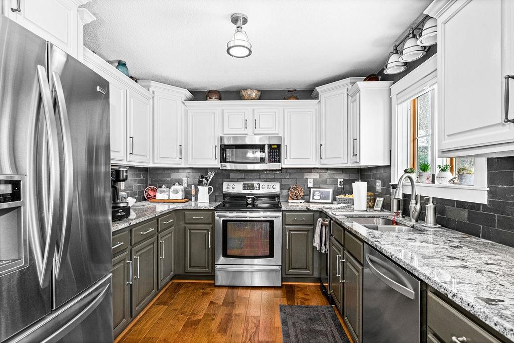 3970 Old Midway Road Hermantown, MN 55810 - Photo 8 of 48