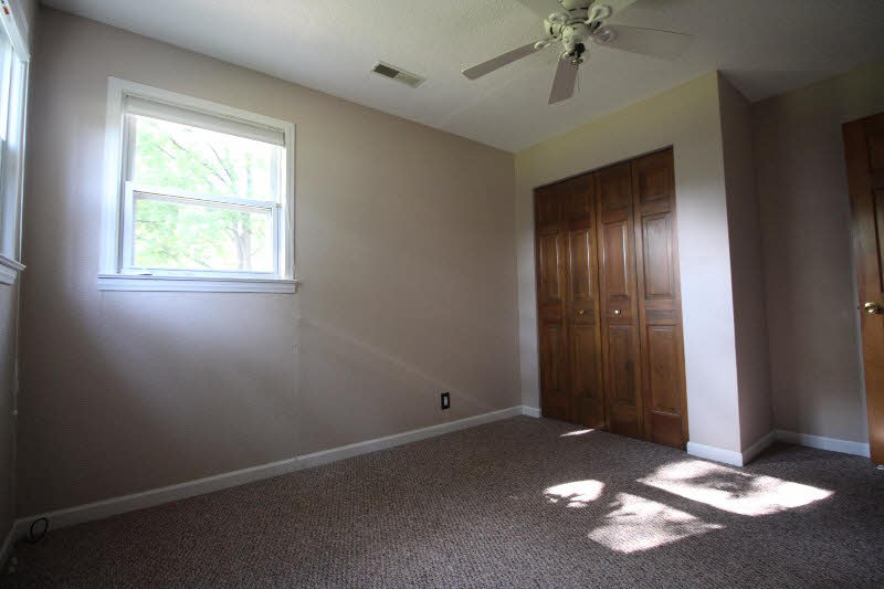 4282 Regan Road Bay City, MI 48706 - Photo 17 of 22 Gallery Image 17