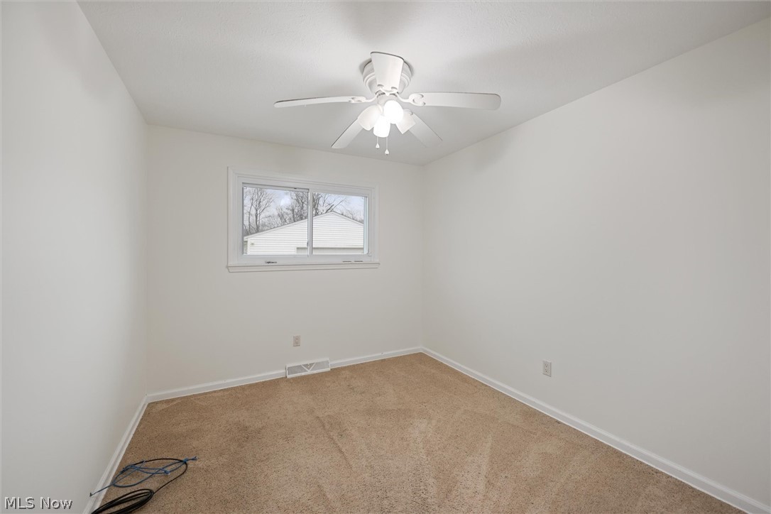 5755 Lear Nagle Road North Ridgeville, OH 44039 - Photo 11 of 26 Gallery Image 11