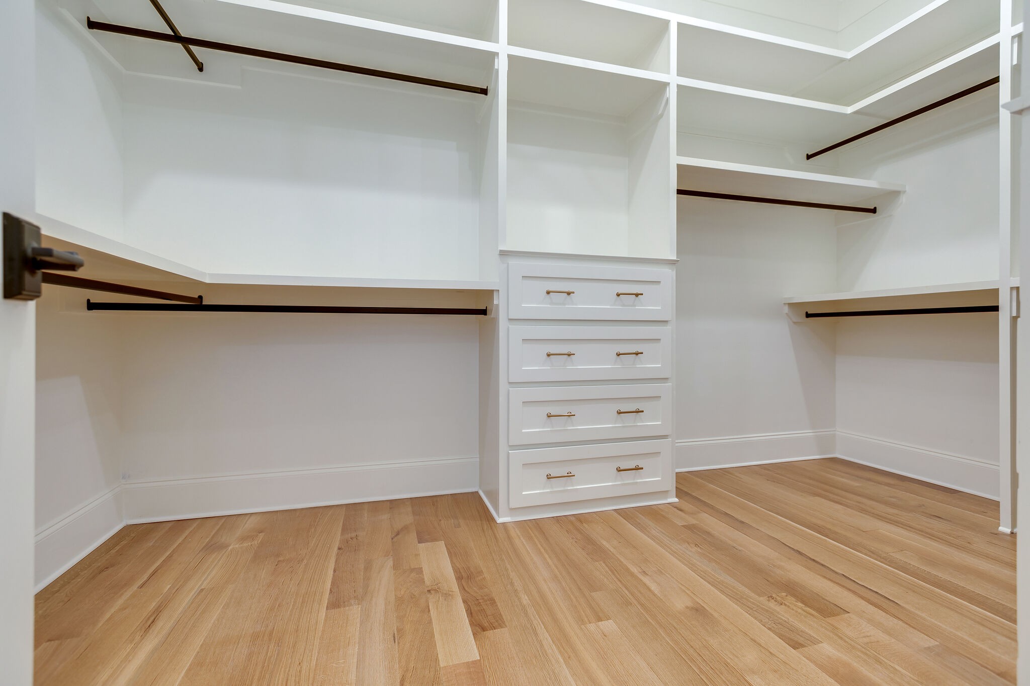 301 Circuit Road Franklin, TN 37064 - Photo 26 of 69 a view of a walk in closet