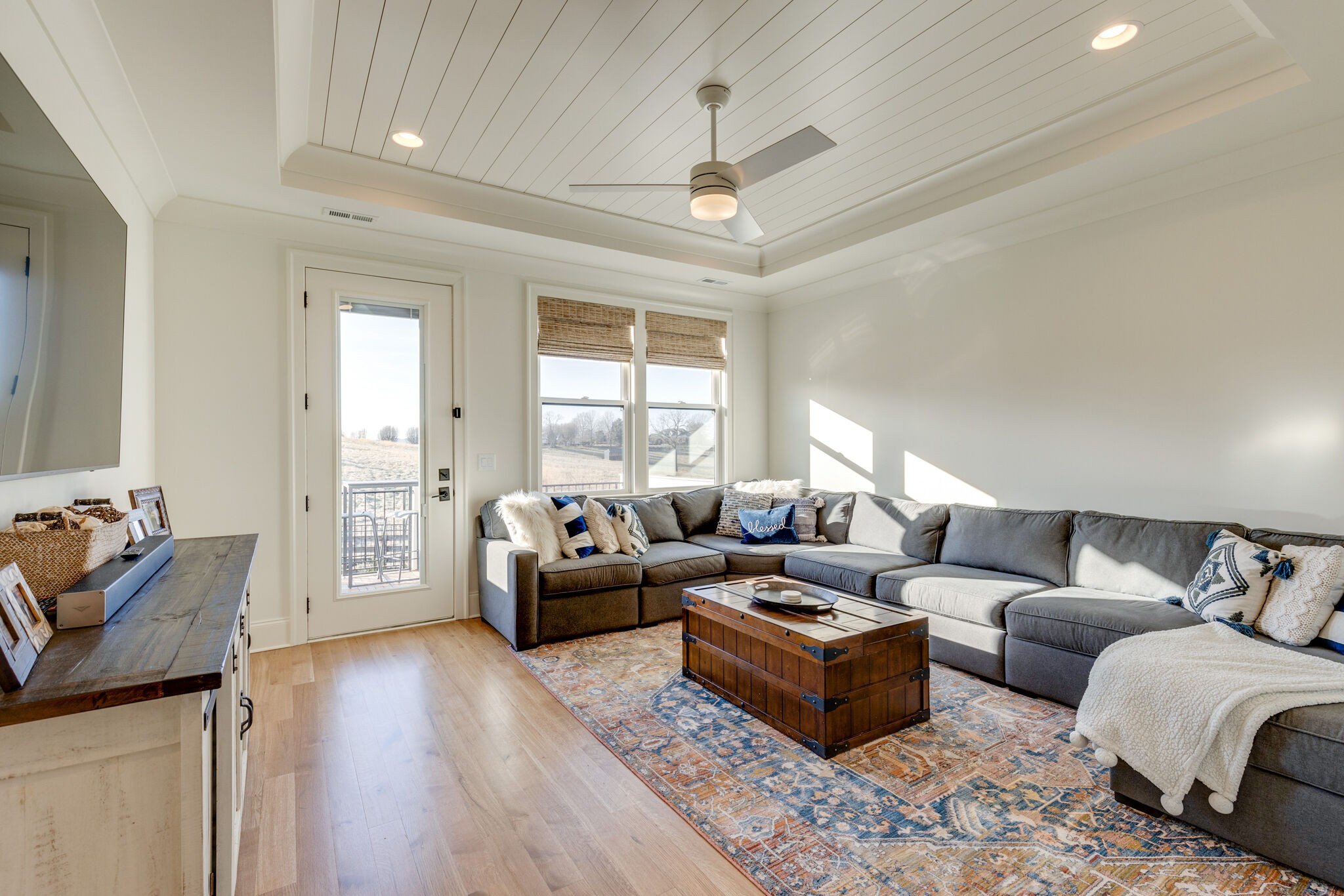 301 Circuit Road Franklin, TN 37064 - Photo 43 of 69 a living room with furniture and a couch