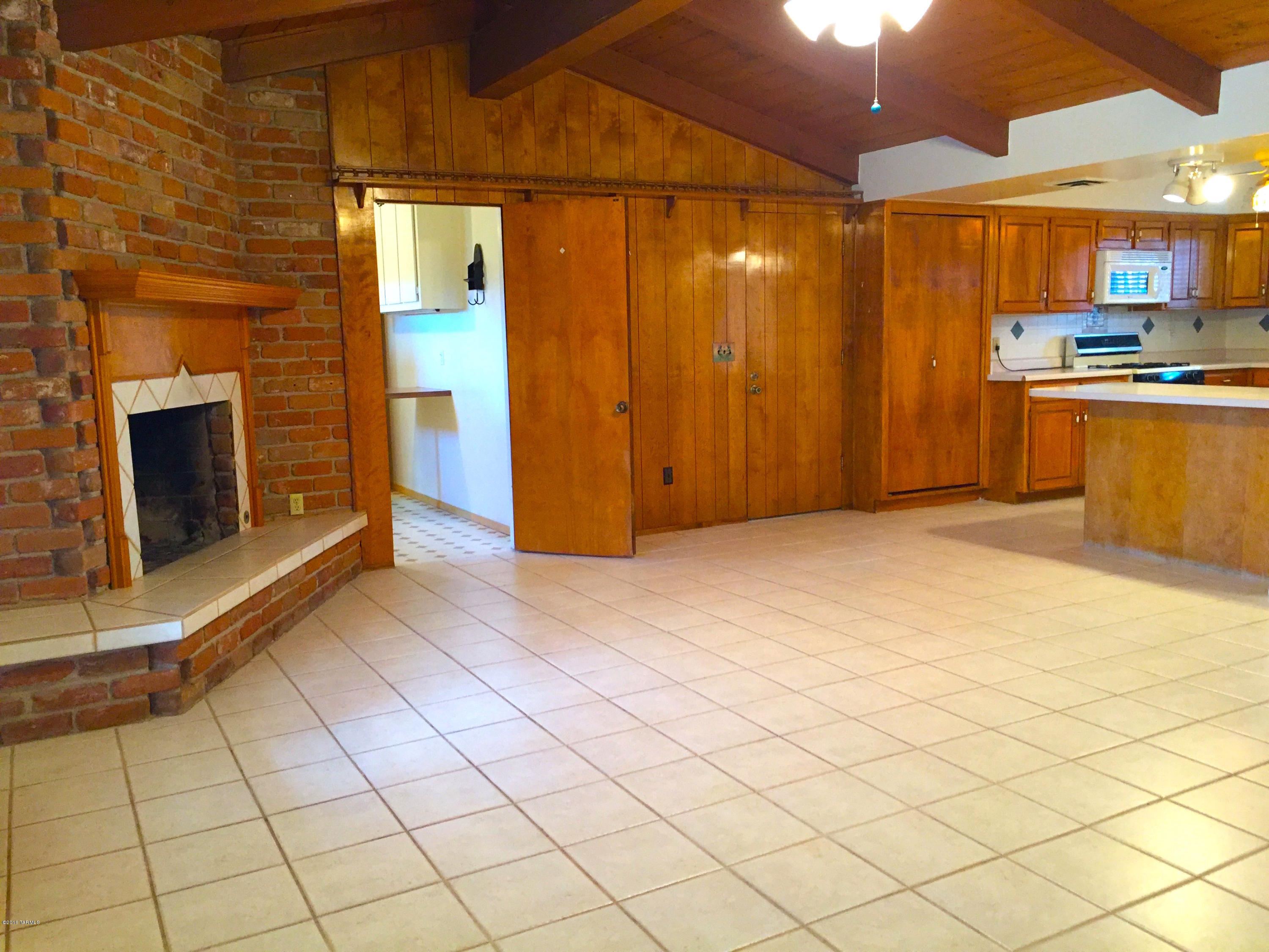 1502 East Greenlee Road Tucson, AZ 85719 - Photo 15 of 16