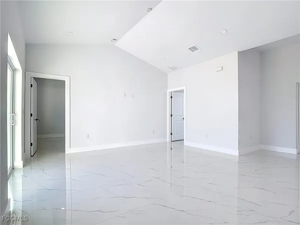 $2,100 | 5002 Bygone Street, Lehigh Acres, FL 33971