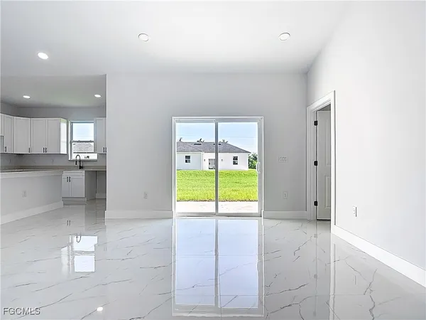 $2,100 | 5002 Bygone Street, Lehigh Acres, FL 33971