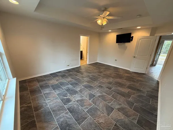 $1,925 | 6640 Tidal Bay Drive, Milton, FL 32583