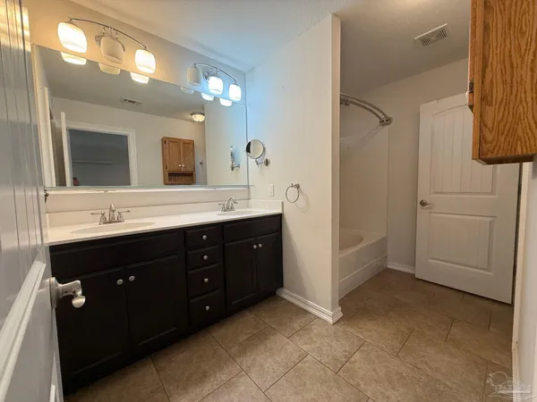 $1,925 | 6640 Tidal Bay Drive, Milton, FL 32583