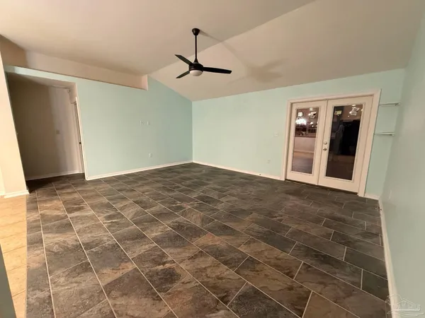 $1,925 | 6640 Tidal Bay Drive, Milton, FL 32583