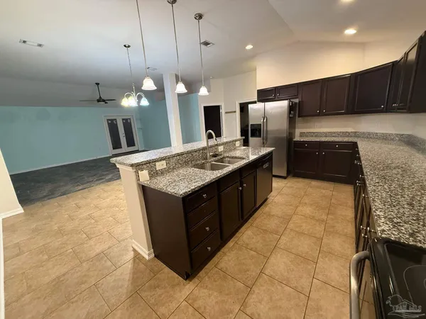 $1,925 | 6640 Tidal Bay Drive, Milton, FL 32583