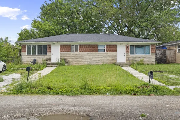 $189,999 | 2433 North Bolton Avenue, Indianapolis, IN 46218