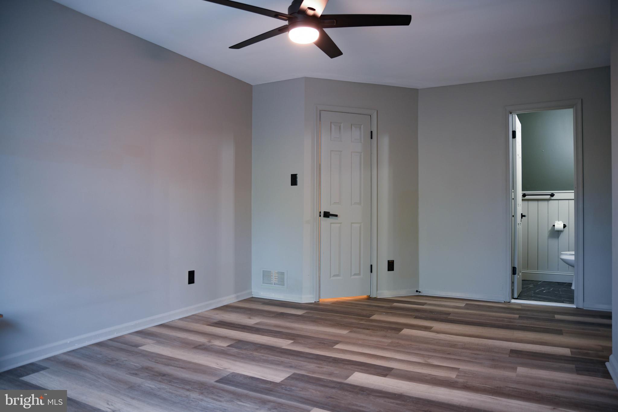 434 Atlanta Court Sewell, NJ 08080 - Photo 31 of 48