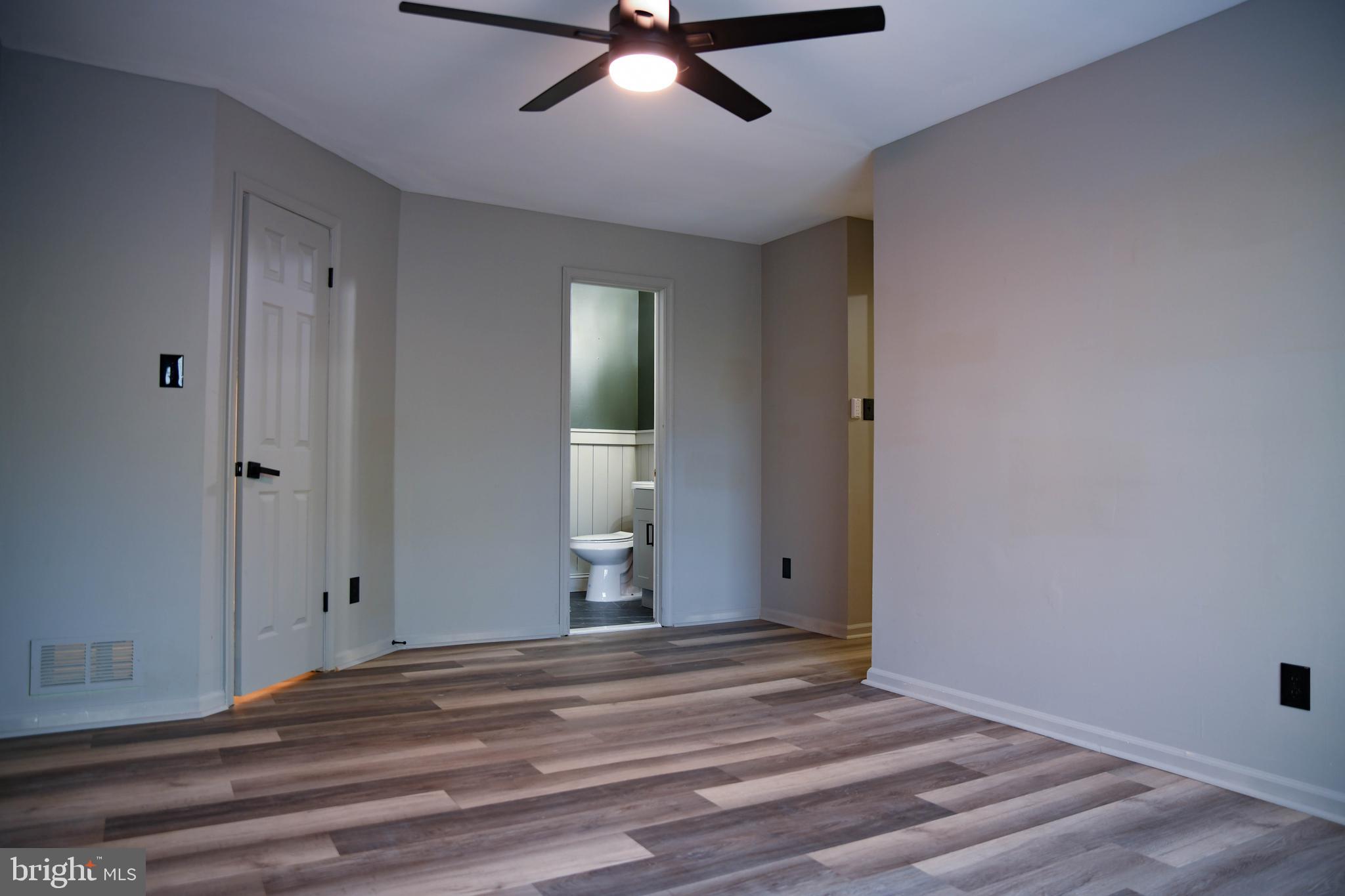 434 Atlanta Court Sewell, NJ 08080 - Photo 32 of 48