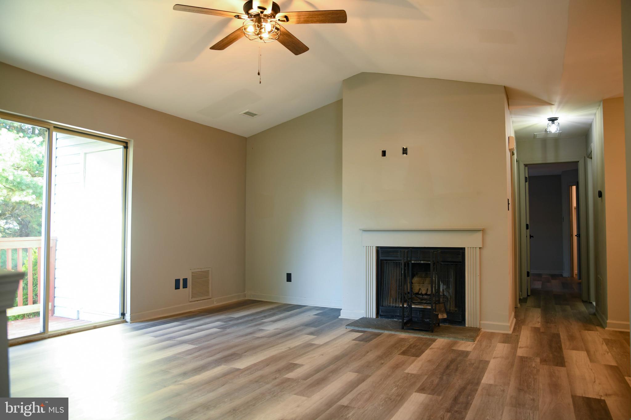 434 Atlanta Court Sewell, NJ 08080 - Photo 5 of 48