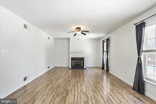 $427,500 | 10 Shoal Creek Court, Martinsburg, WV 25405