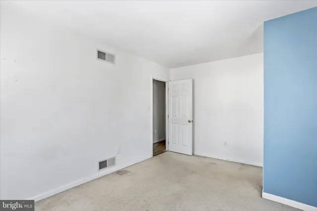 $427,500 | 10 Shoal Creek Court, Martinsburg, WV 25405