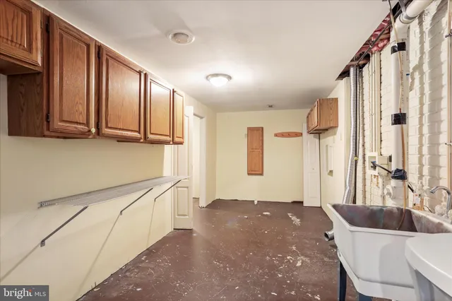 $427,500 | 10 Shoal Creek Court, Martinsburg, WV 25405