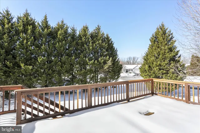 $427,500 | 10 Shoal Creek Court, Martinsburg, WV 25405