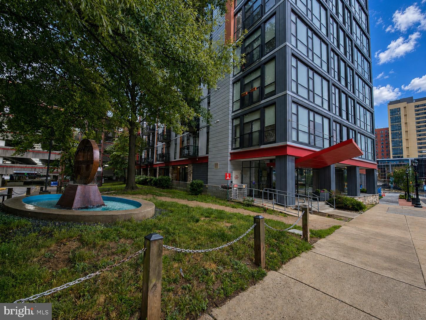 1320 Fenwick Lane, Unit 711 Silver Spring, MD 20910 - Photo 30 of 54 Exterior Front