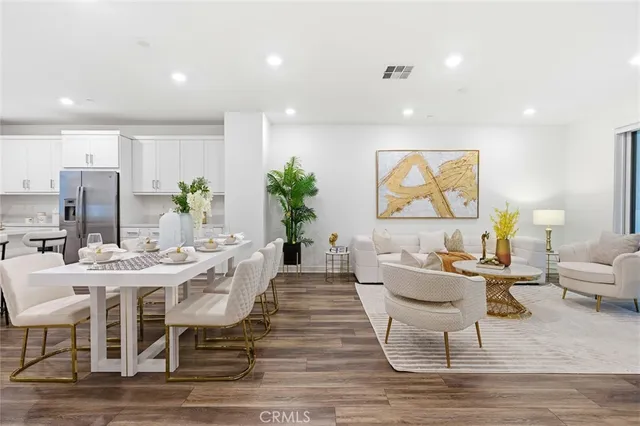 $1,100,000 | 167 Waypoint, Tustin, CA 92782