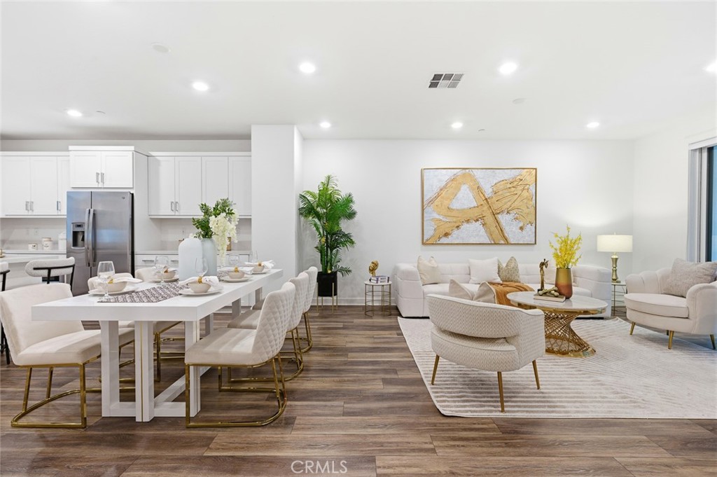 167 Waypoint Tustin, CA 92782 - Photo 12 of 31