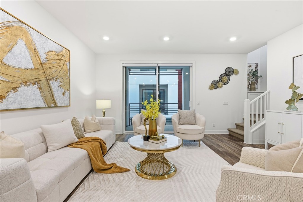 167 Waypoint Tustin, CA 92782 - Photo 18 of 31