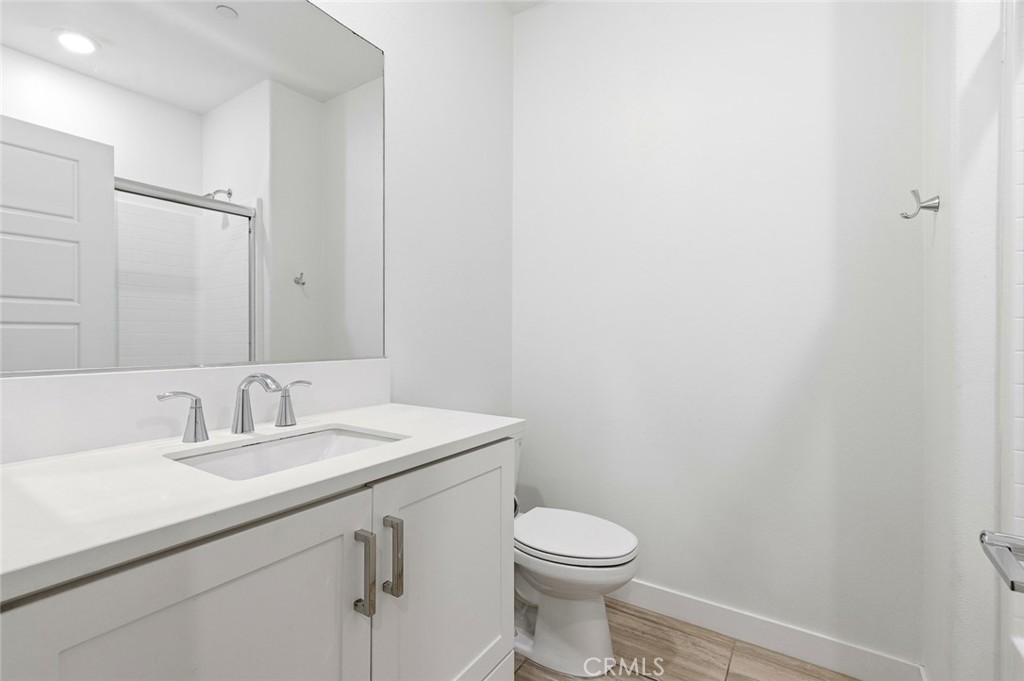 167 Waypoint Tustin, CA 92782 - Photo 22 of 31