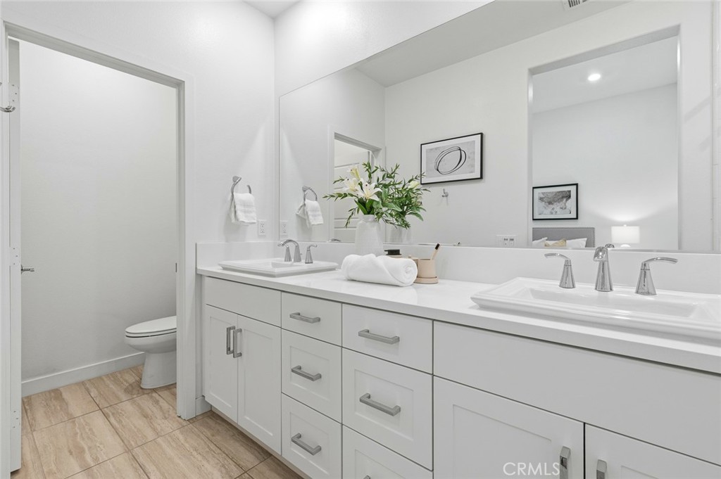 167 Waypoint Tustin, CA 92782 - Photo 25 of 31