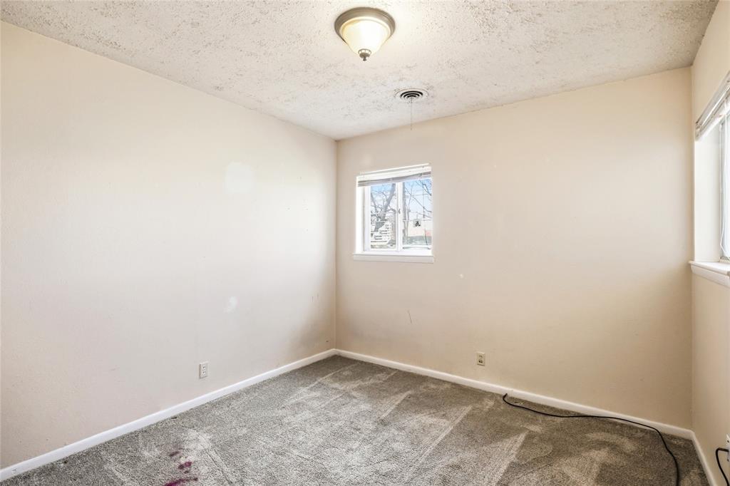 8712 Guadalupe Road Fort Worth, TX 76116 - Photo 11 of 25 a view of room with window