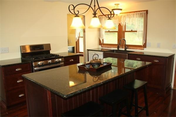 401 Nashua Road Groton, MA 01450 - Photo 3 of 19 Gallery Image 3