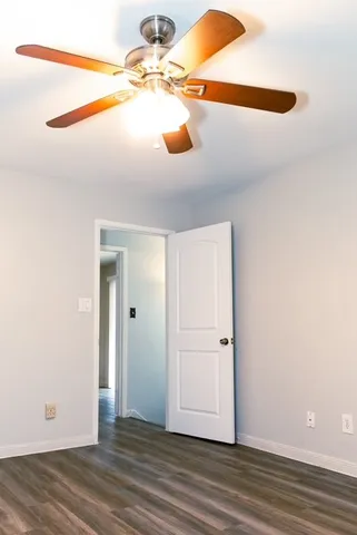 $144,900 | 2626 Holly Hall Street, Unit 1207, Houston, TX 77054