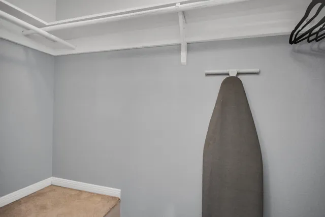 $144,900 | 2626 Holly Hall Street, Unit 1207, Houston, TX 77054