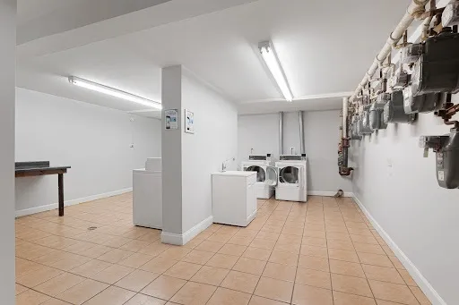 $1,875 | 1611 West Juneway Terrace, Unit 2F, Chicago, IL 60626