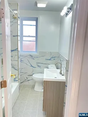 $3,000 | 1008 74th Street, Unit 2, North Bergen, NJ 07047