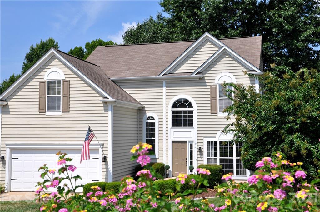 1015 Clearbrook Road Matthews, NC 28105 - Photo 1 of 37 Gallery Image 1