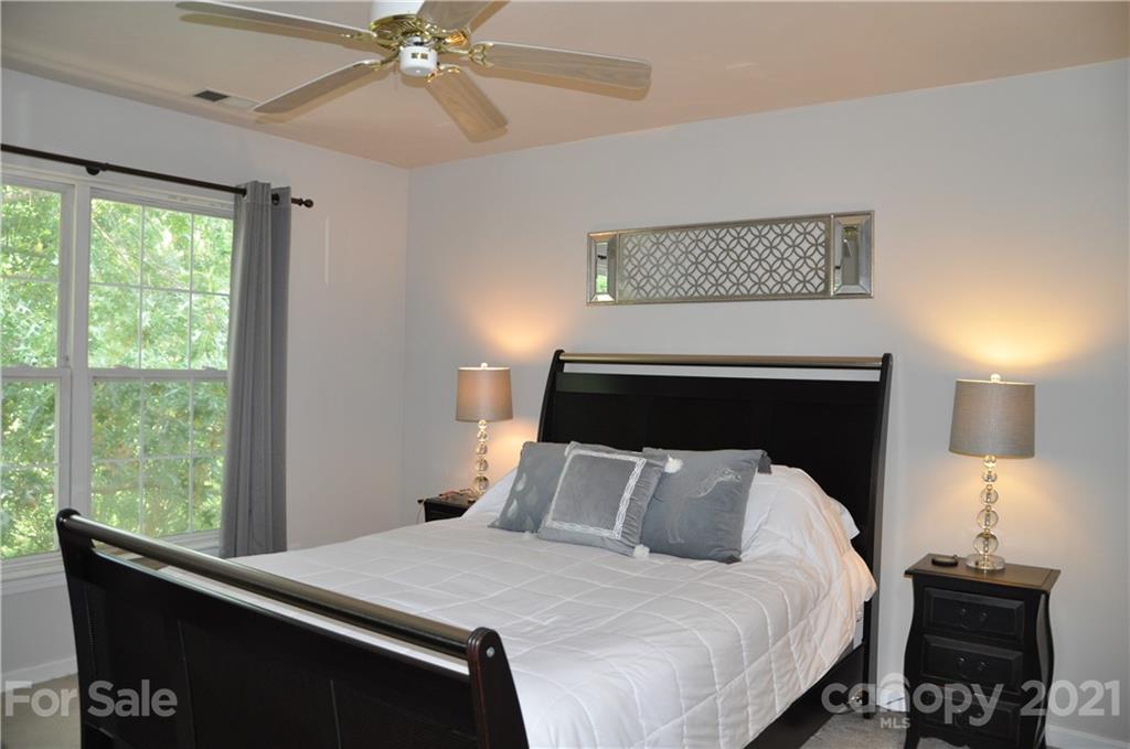 1015 Clearbrook Road Matthews, NC 28105 - Photo 20 of 37 Gallery Image 20