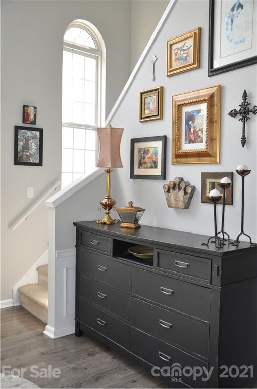 1015 Clearbrook Road Matthews, NC 28105 - Photo 4 of 37 Gallery Image 4