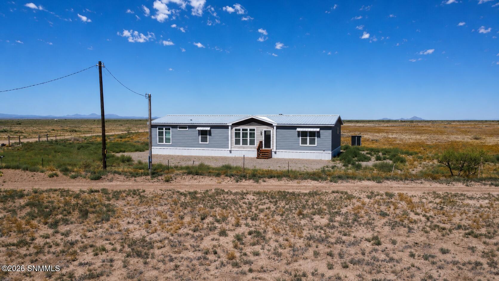 4665 Hondale Road Southwest Deming, NM 88030 - Photo 4 of 33 4