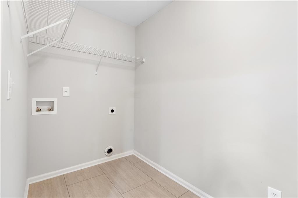 3159 Robinson Avenue Scottdale, GA 30079 - Photo 18 of 45 a view of an empty room