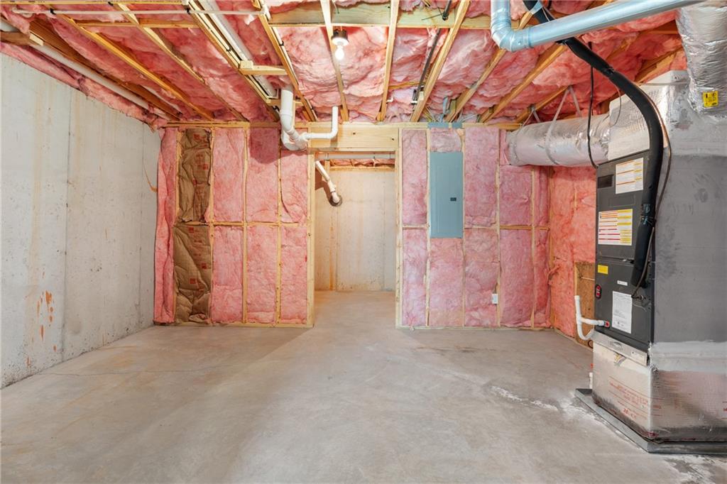3159 Robinson Avenue Scottdale, GA 30079 - Photo 35 of 45 a view of a room with large windows