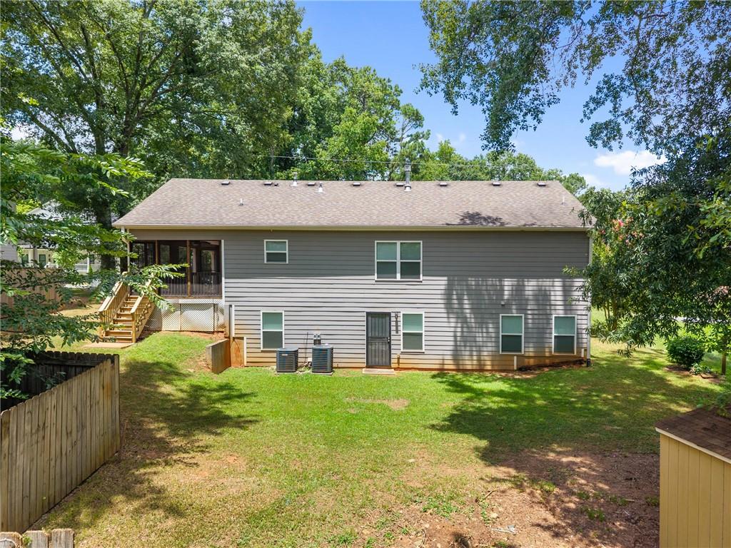 3159 Robinson Avenue Scottdale, GA 30079 - Photo 40 of 45 a front view of a house with yard and green space