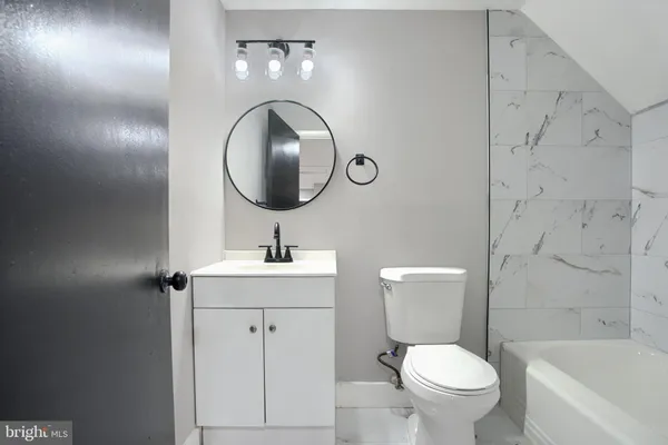 $1,200 | 3807 Fleetwood Avenue, Unit 3, Baltimore, MD 21206