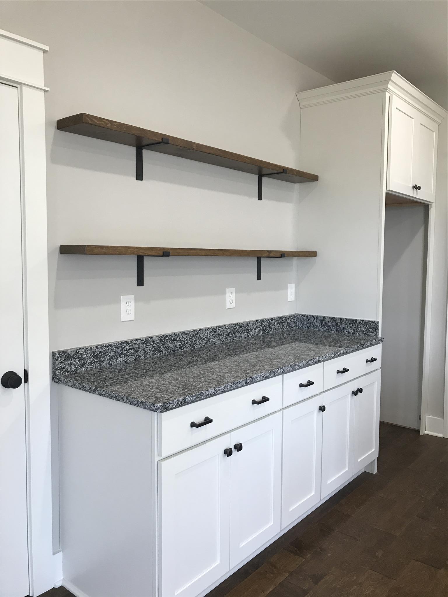 409 Harding Drive Lebanon, TN 37087 - Photo 9 of 17 Farmhouse Shelves